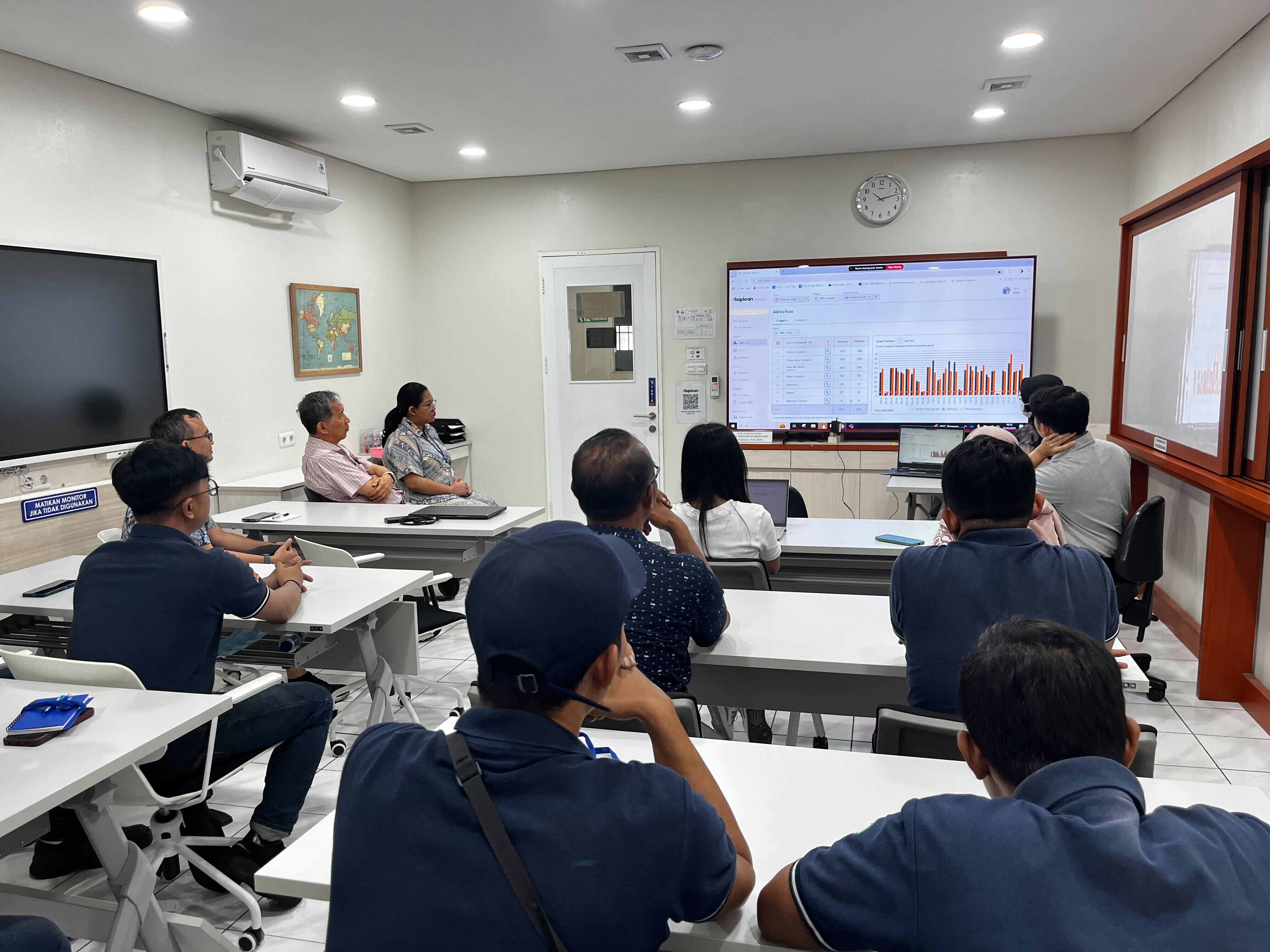 Monthly 5R review at PT Duta Laserindo Metal